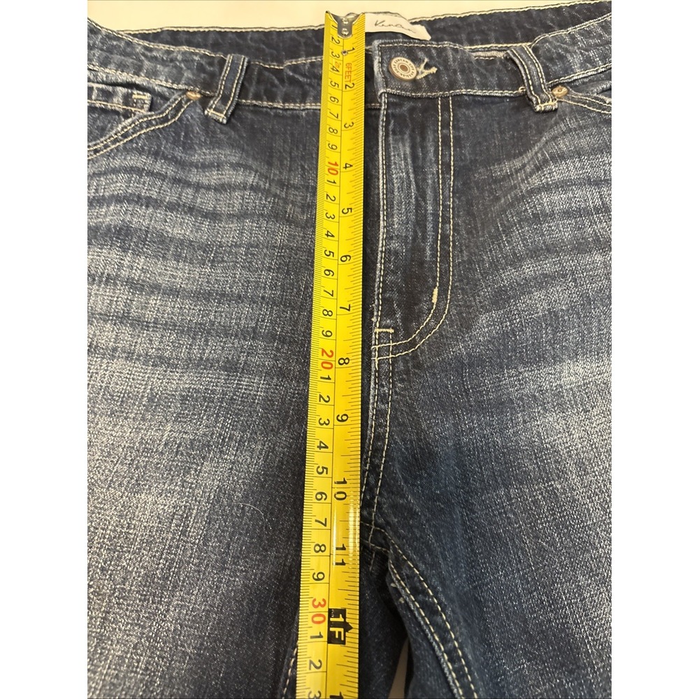 KanCan cropped jeans, women's size 13/30, distressed, raw hem, blue, Capri Pant - Picture 9 of 13